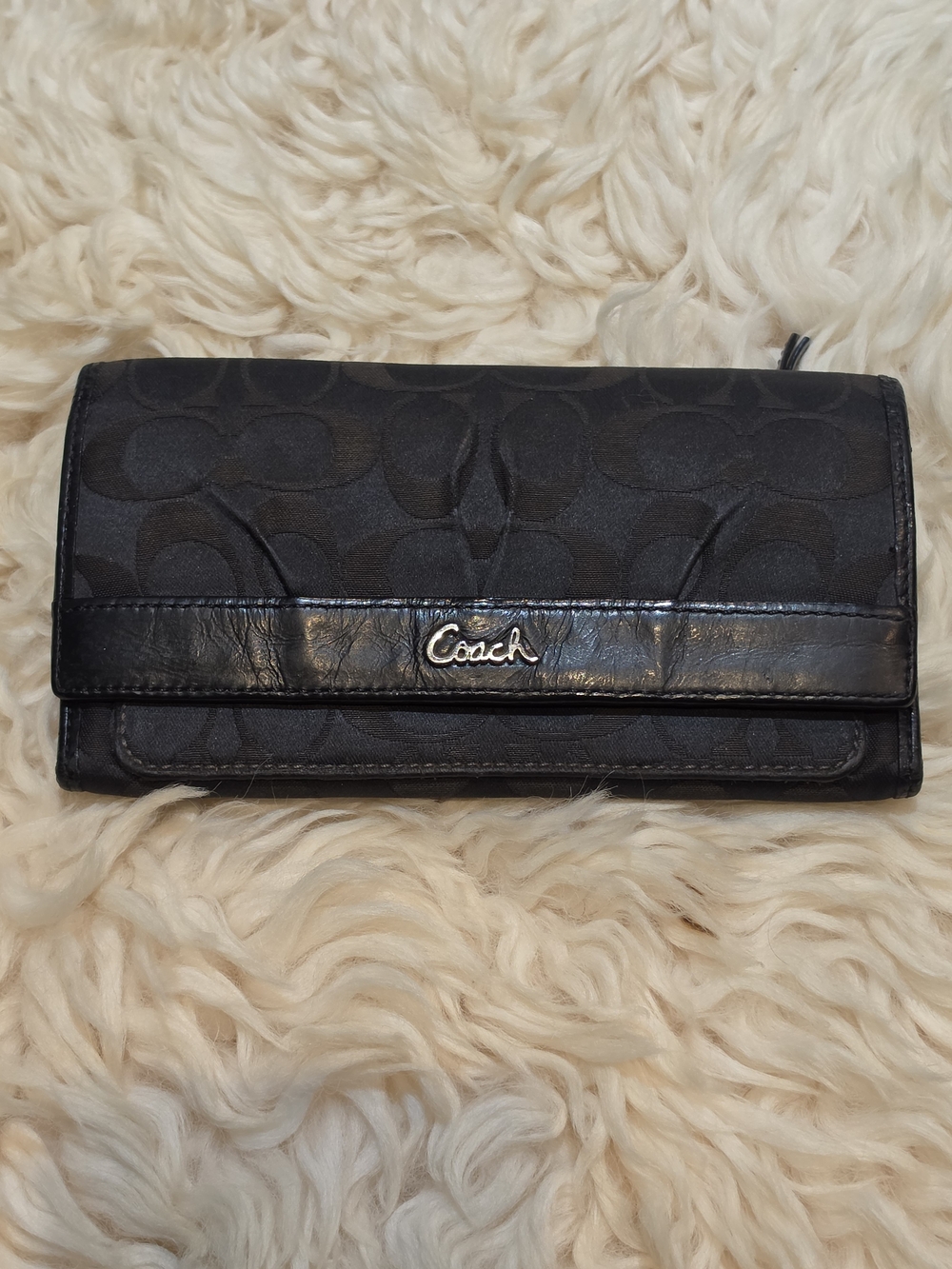 Coach Black Signature Continental Wallet